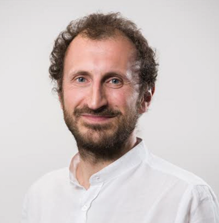 Prof. Efrem Castelnuovo