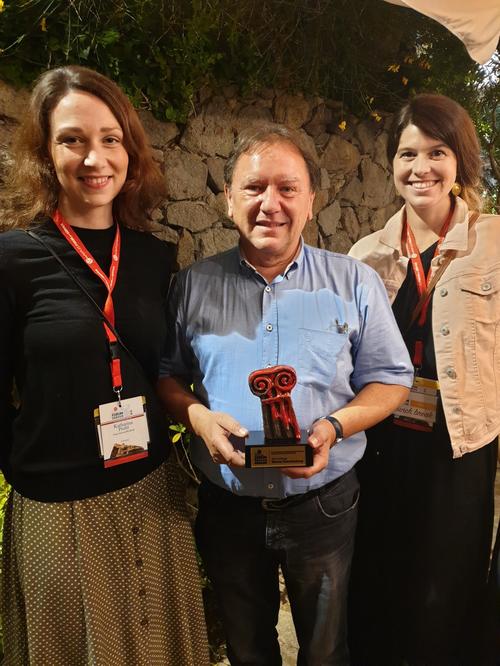 Prof. Dr. Michael Kleinaltenkamp gemeinsam mit Katharina Prohl und Laura Elgeti auf dem Naples Forum on Service