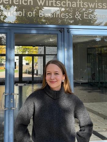 Laura-Sophie_Heuer_SHK