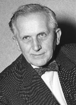 Dr. Siegfried Nestriepke Dr. Siegfried Nestriepke